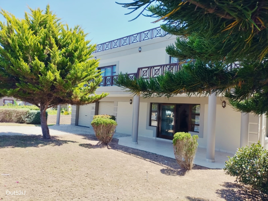 4 Bedroom Property for Sale in Tergniet Western Cape